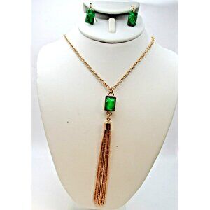 1946 Goldtone Chain and Faux Green Lucite Jade Earrings and Tassel Necklace Set